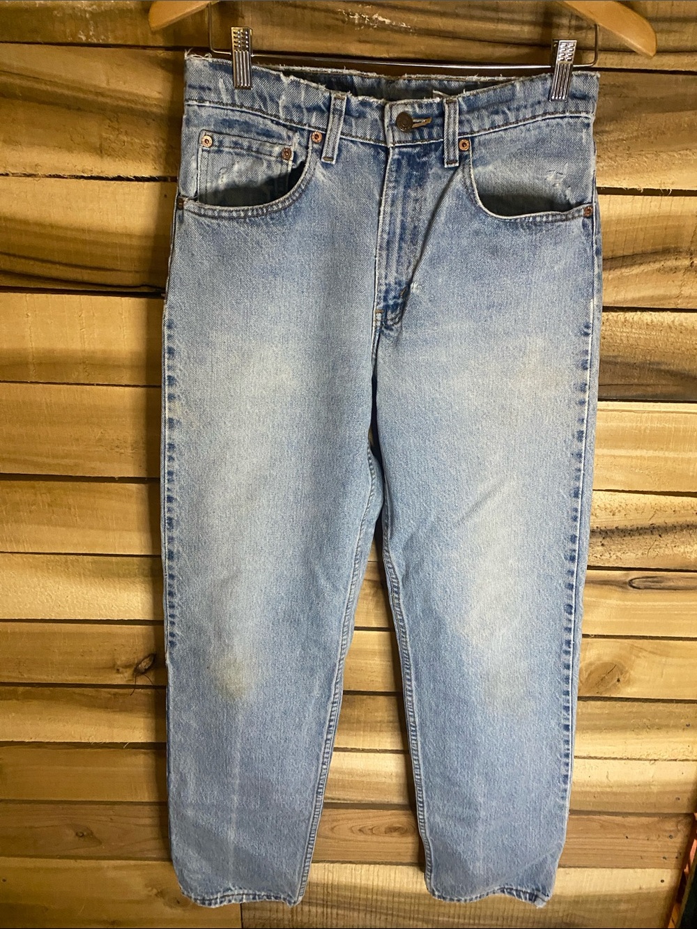 Vintage 90s Levi’s 550 Light Wash Men's Jeans 30x32 made in USA light distressed
